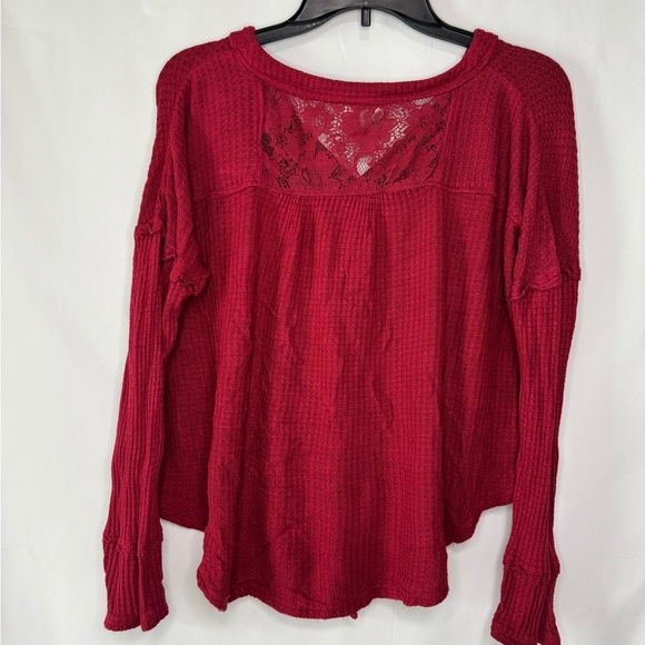 Women's Red Button-Up Lightweight Cartigan - Picture 4 of 7